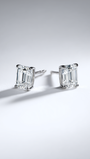 Emerald Diamond Stud Earrings | DEF VS