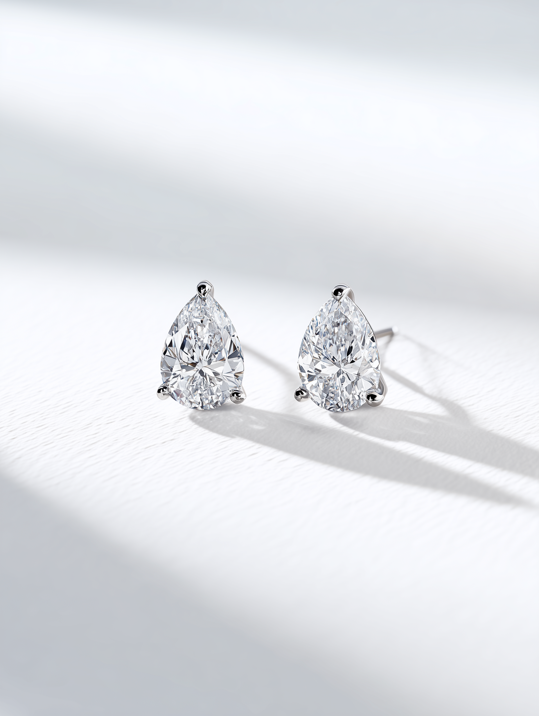 Pear Diamond Stud Earrings | DEF VS