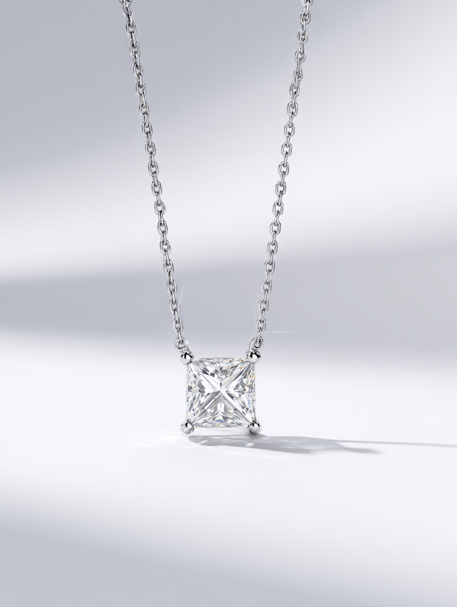 Princess Cut Diamond Pendant Necklace | DEF VS